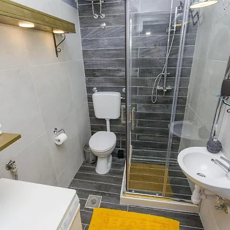 Apartment Apartman Roberto
